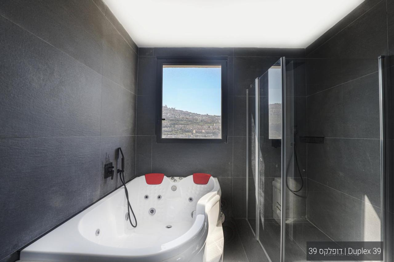 Yalarent La Mera- Suits Hotel With Sea Of Galilee Views Tiberiade Esterno foto